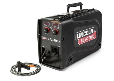 LINCOLN WIRE FEEDER LN25X WITH K126 PRO SQUIRT GUN