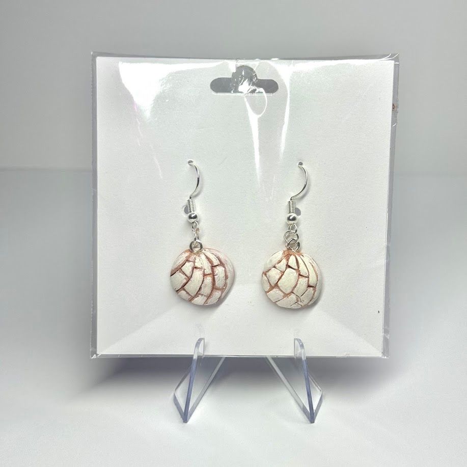 Concha Dangle Earrings