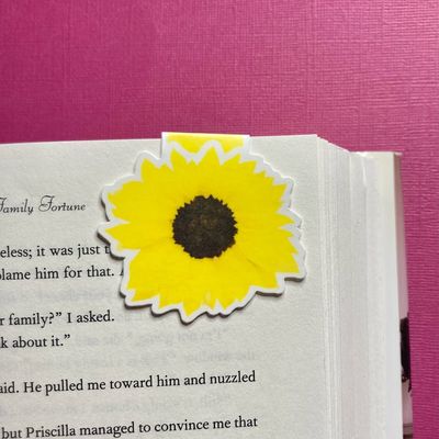 Sunflower Magnetic Bookmark Sunflower Magnetic Bookmark