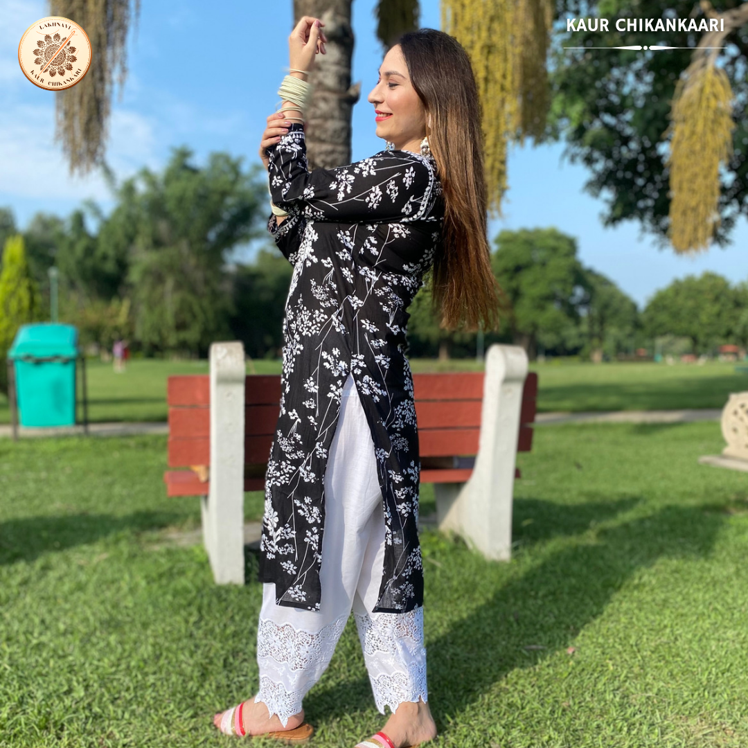 &quot;ZAINA&quot; Mul Cotton Chikankari Kurta