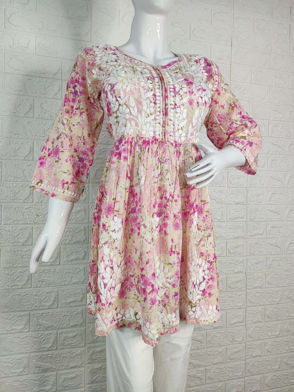 &quot;CONFETTI&quot; Mul Cotton Chikankari Short Tunic