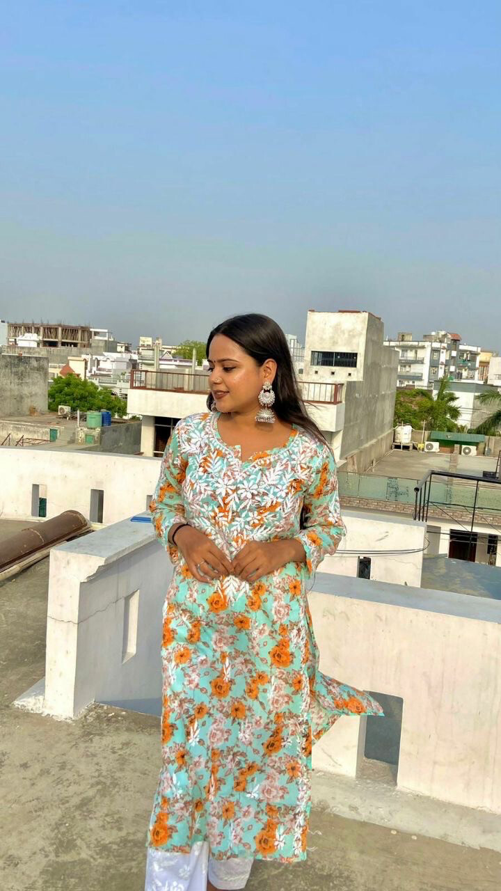 &quot;BAAGH&quot; Mul Mul Chikankari Kurta