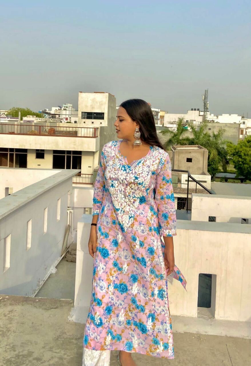 &quot;BAAGH&quot; Mul Mul Chikankari Kurta