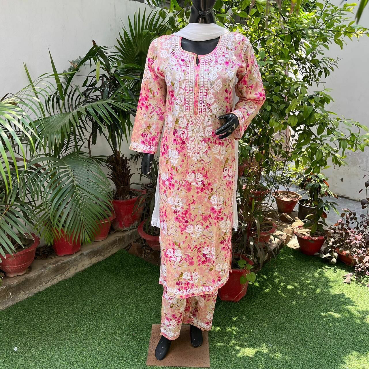 &quot;ROSE&quot; Mul Chikankari Kurta and Plazo