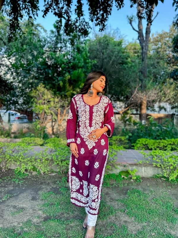 &quot;TIRA&quot; Modal Chikankari Kurta