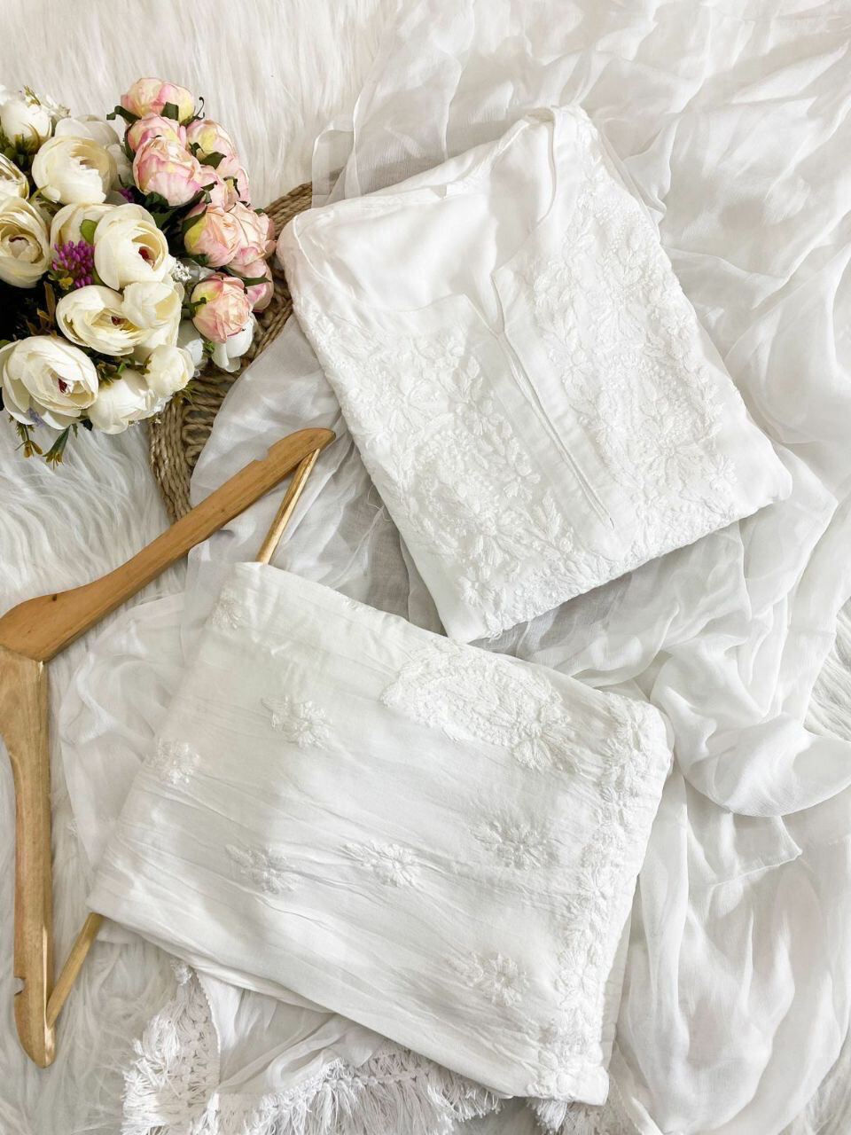 &quot;JINA&quot; Ombre Chikankari Suit Set