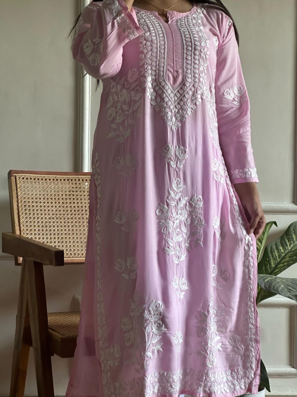 “GULAAB” Modal Chikankari Kurta