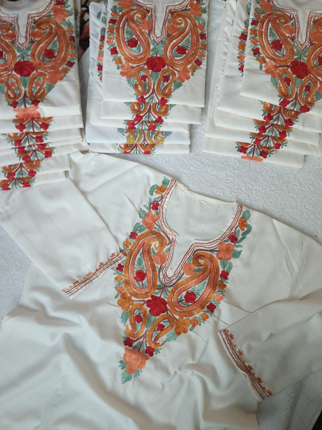 “JANNAT” Short Kashidakari Kashmiri Kurta