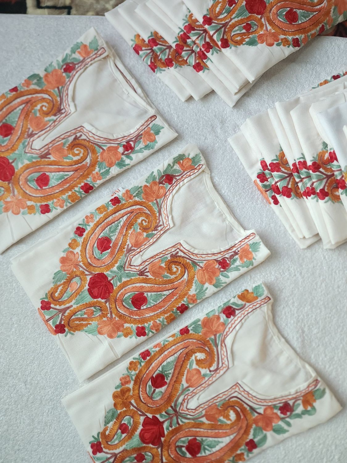 “JANNAT” Short Kashidakari Kashmiri Kurta