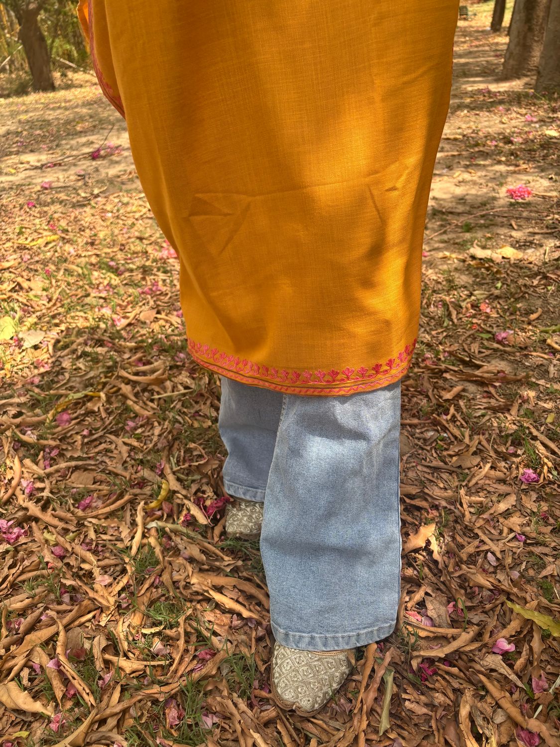 &quot;INAYA&quot; Cotton Kashmiri Kurta