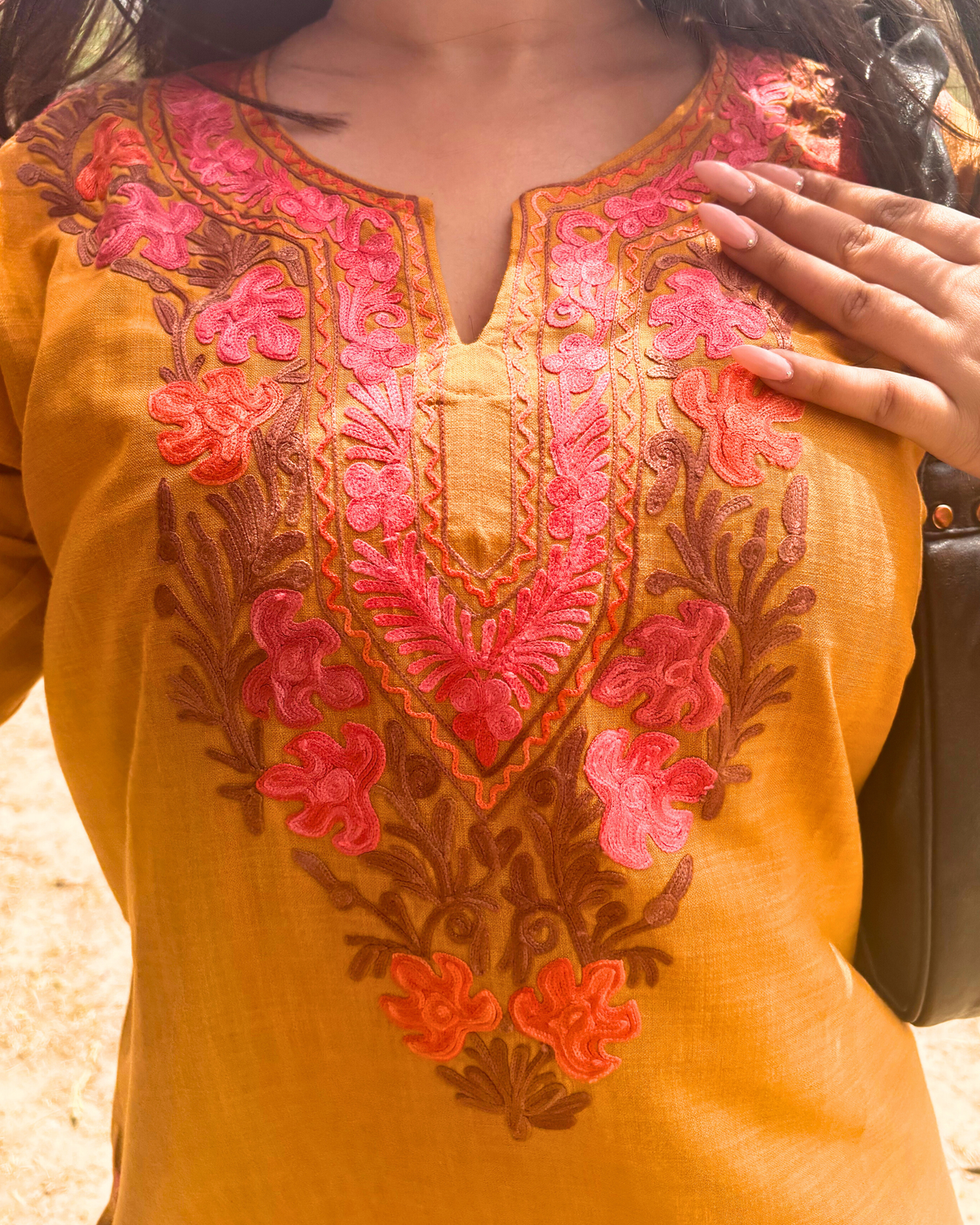 &quot;INAYA&quot; Cotton Kashmiri Kurta