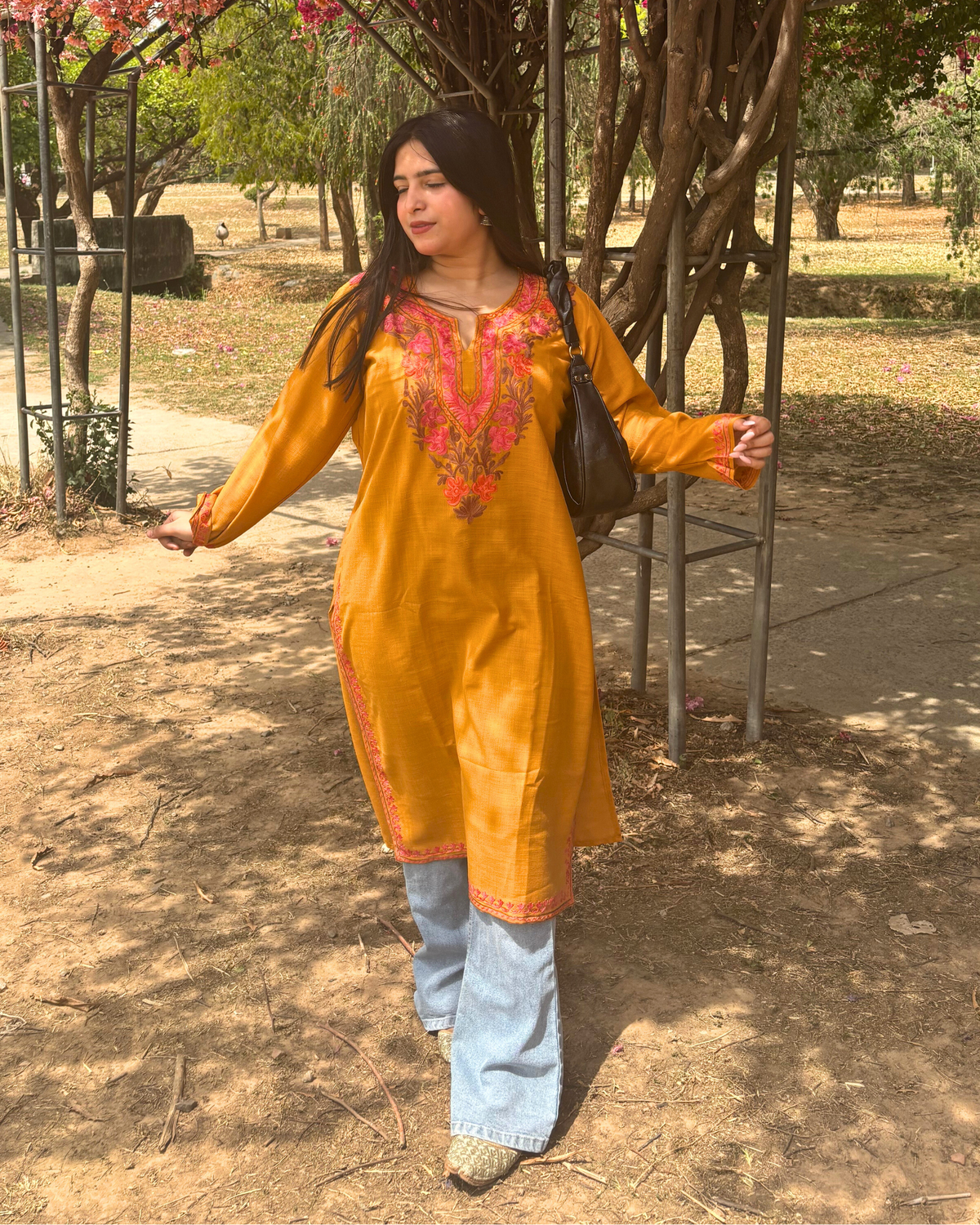 &quot;INAYA&quot; Cotton Kashmiri Kurta