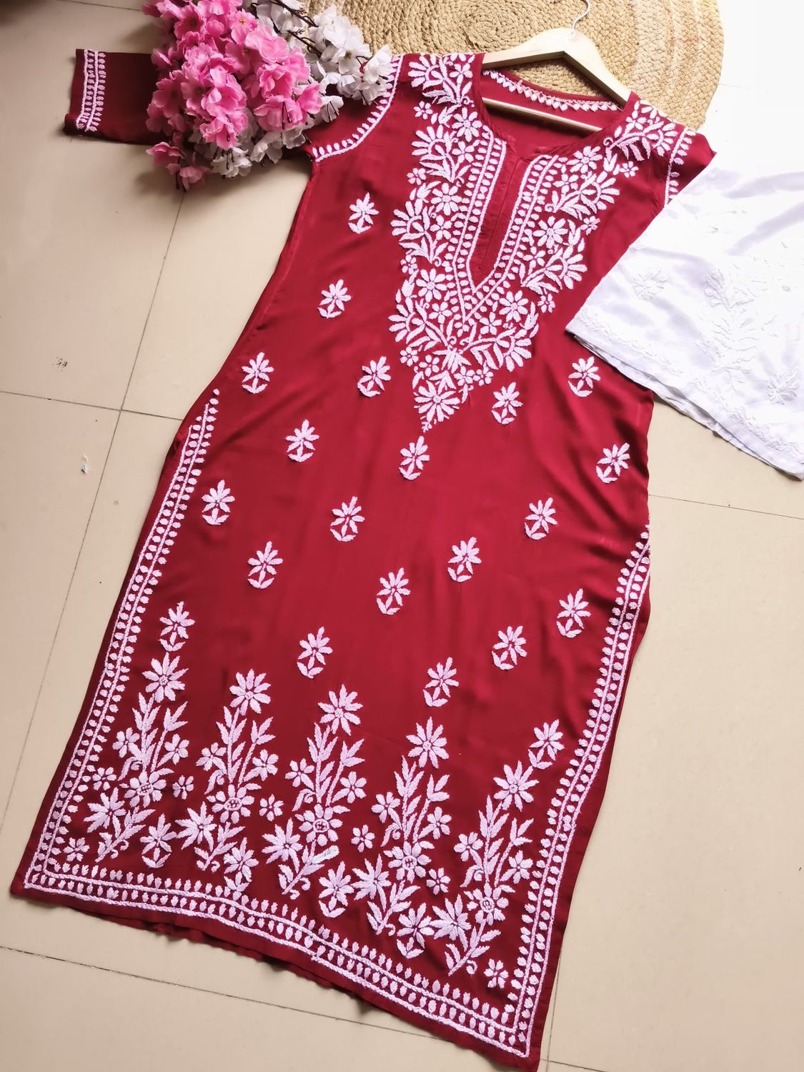 &quot;AAMINA&quot; Modal Chikankari Kurta