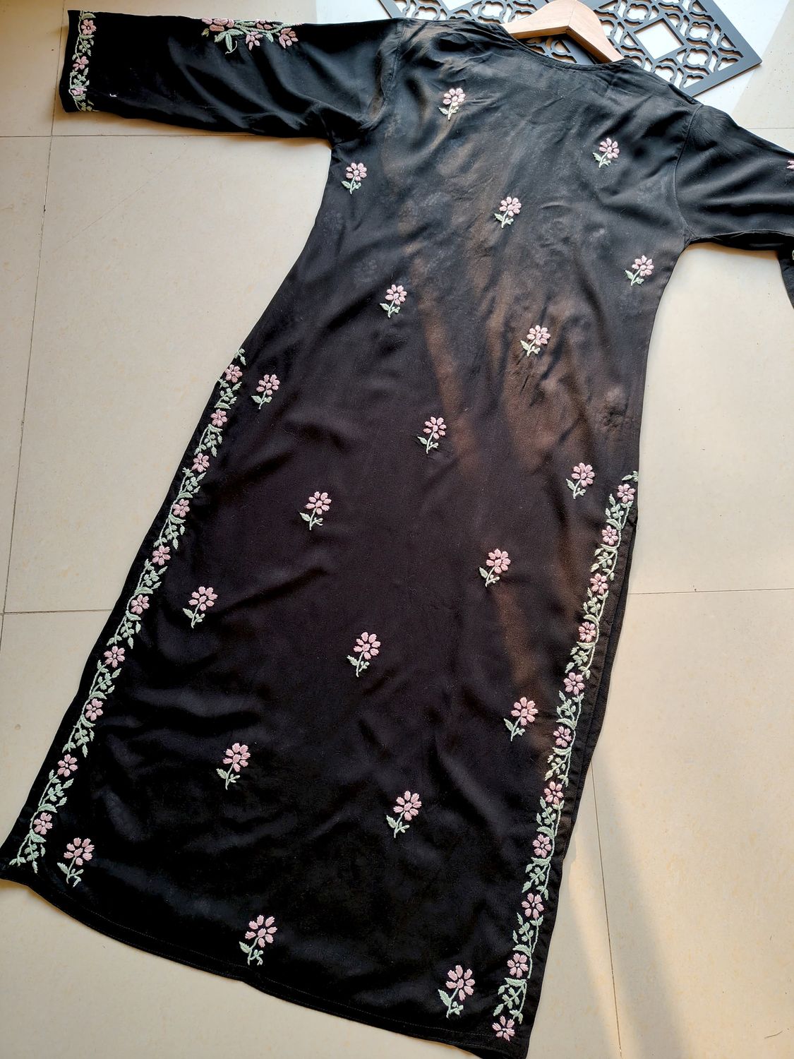 &quot;SAHIBA&quot; Rayon Chikankari Kurta