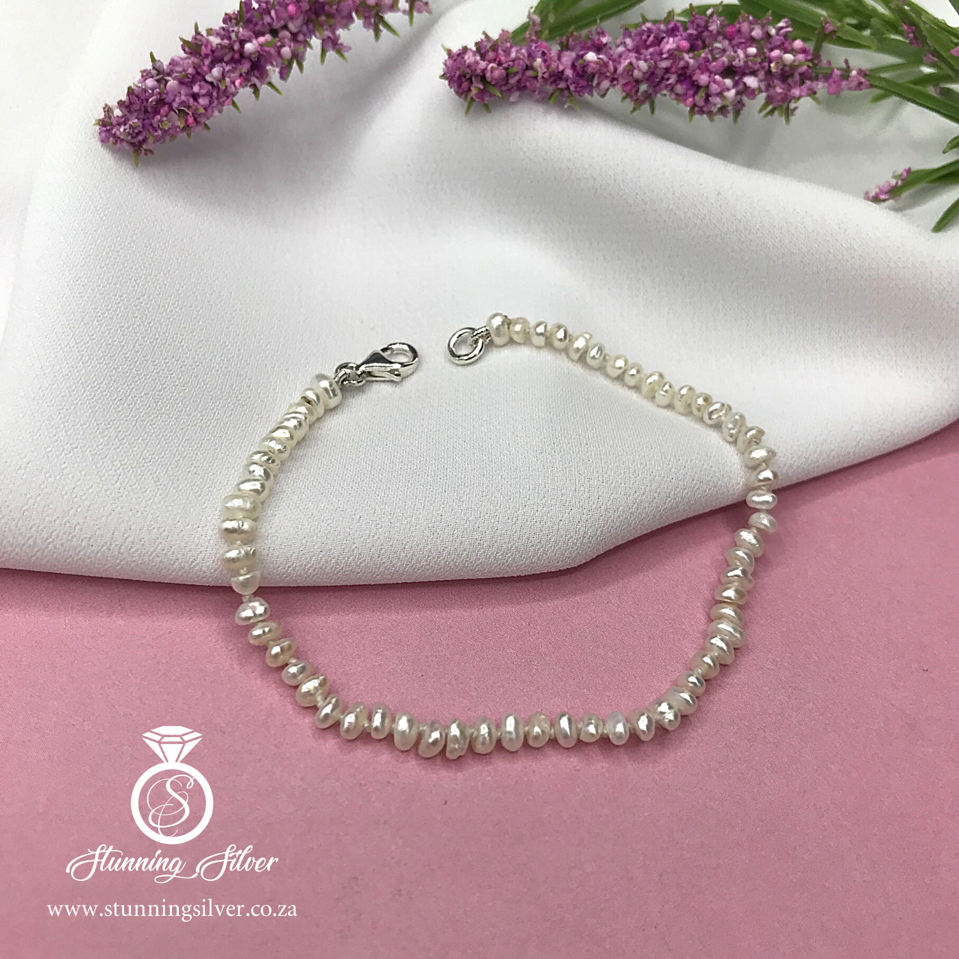 Fine Pearl Bracelet, Length: 17cm