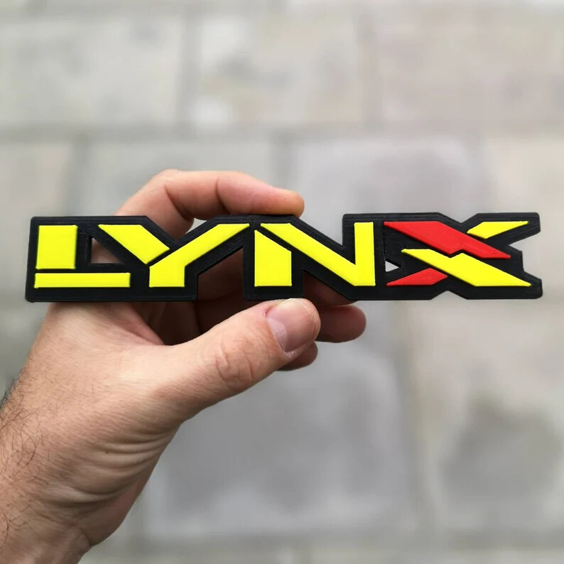 Lynx Model Shelf 3D