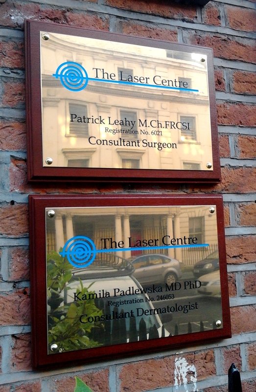 200 x 300mm Brass Nameplate