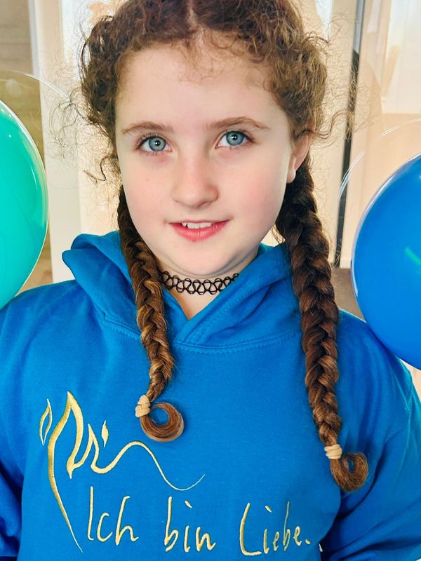 ICH BIN LIEBE. HOODIES FÜR KINDER