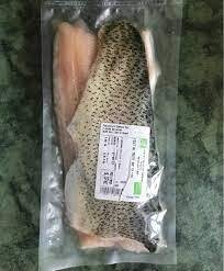 Filets de truite Arc-en-Ciel mise sous vide (28 euros par kilo : prix calculé lors de la collecte / DLC 6 jours / entre 300 et 1000g)