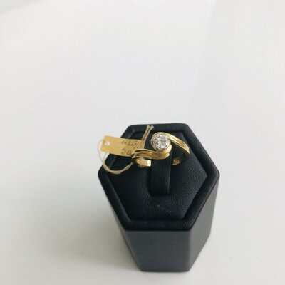BAGUE ANCIENNE TOURNEE SOLITAIRE OR 750%o