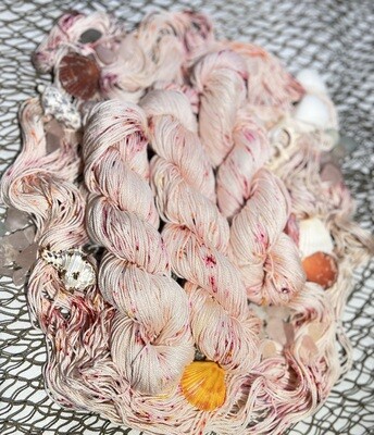 Queen Conch Sparkles