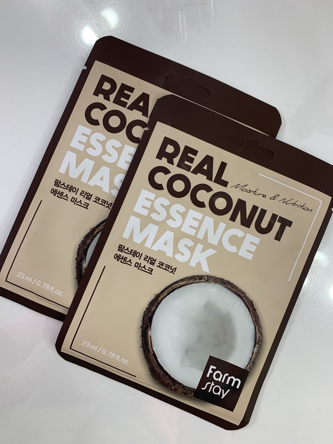Увлажняющая тканевая маска с экстрактом кокоса Farmstay real coconut essence mask