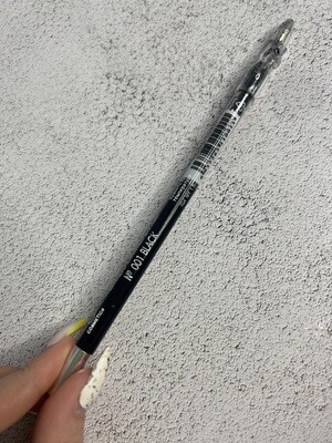 Карандаш контурный для глаз  TF Professional Eye liner pencil с точилкой  тон 001 Black