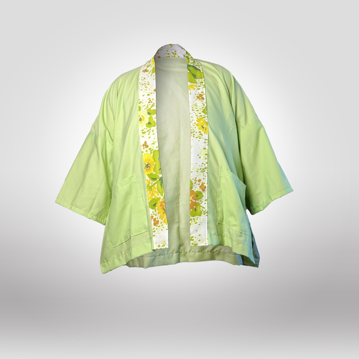 Street Blouse - XL Crop, Split Side - Green & 70's Abstract Floral