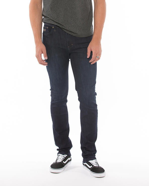 MAD 3641-7186-05 BLACK BULL