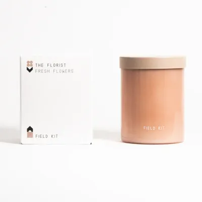 2454 Field Kit The Florist Candle Fresh Flowers