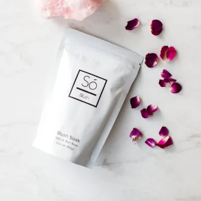 2381 So Luxury Blush Soak