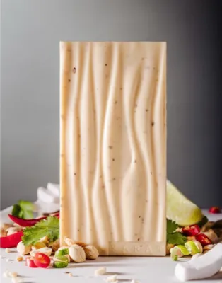 Thai Coconut Chocolate Bar 80g