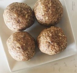 Oatmeal Cookie Bliss Balls - 1 dozen