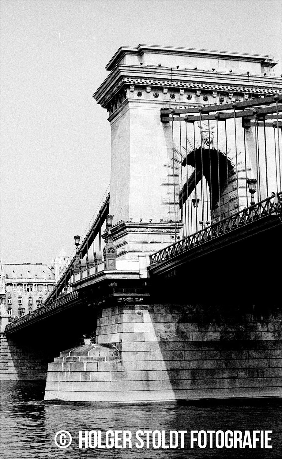 WEISS GRAU