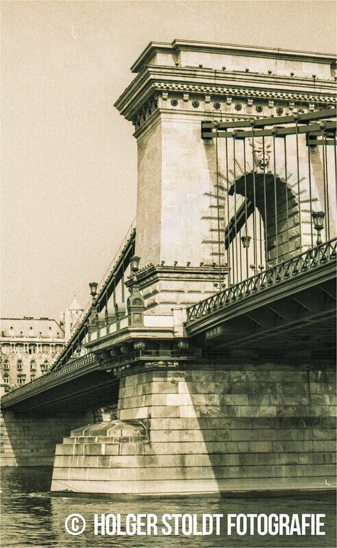 WEISSE BRÜCKE