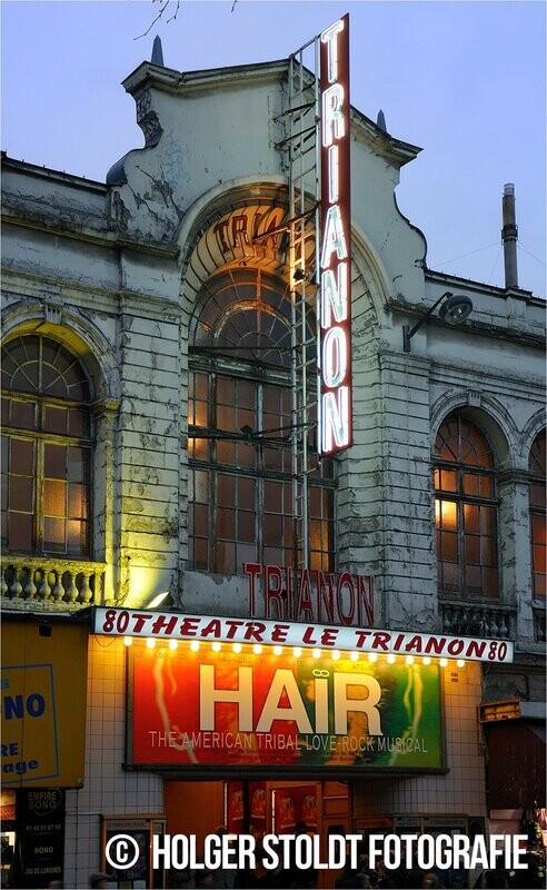 HAIR