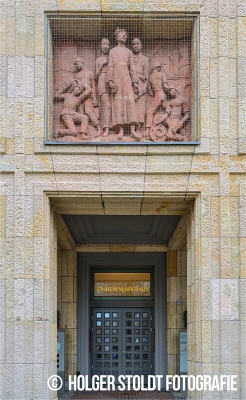 RELIEF WMH