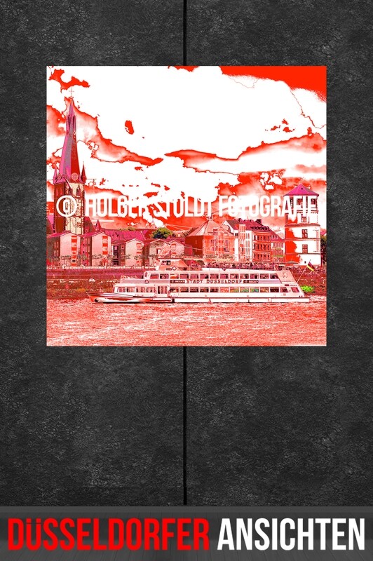 ALTSTADTANSICHT MIT SCHIFF ROT 2 QUAD