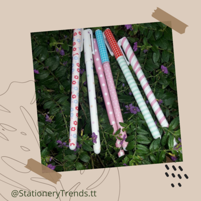 Coloured Fine point pens