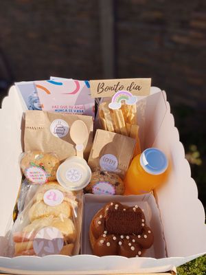 DIA DEL NIÑO BOX ARCOIRIS