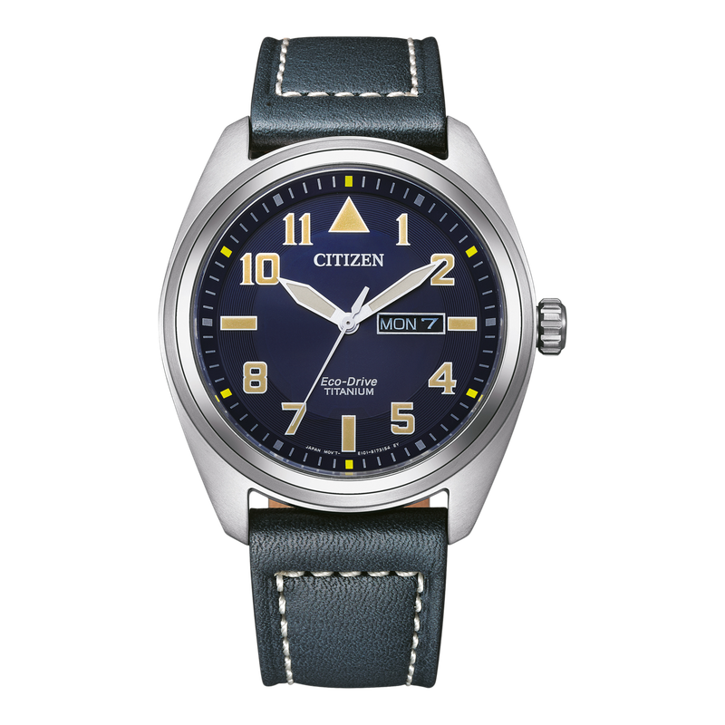 Citizen Herrenuhr Eco-Drive Super Titanium Leder blau