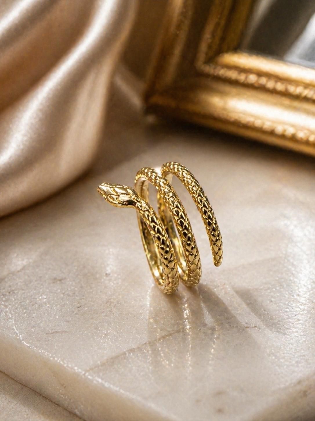 Goldring Schlangenring in  Gold 585 / 14 karat schlicht ohne Steine Unikat Ringweite 55