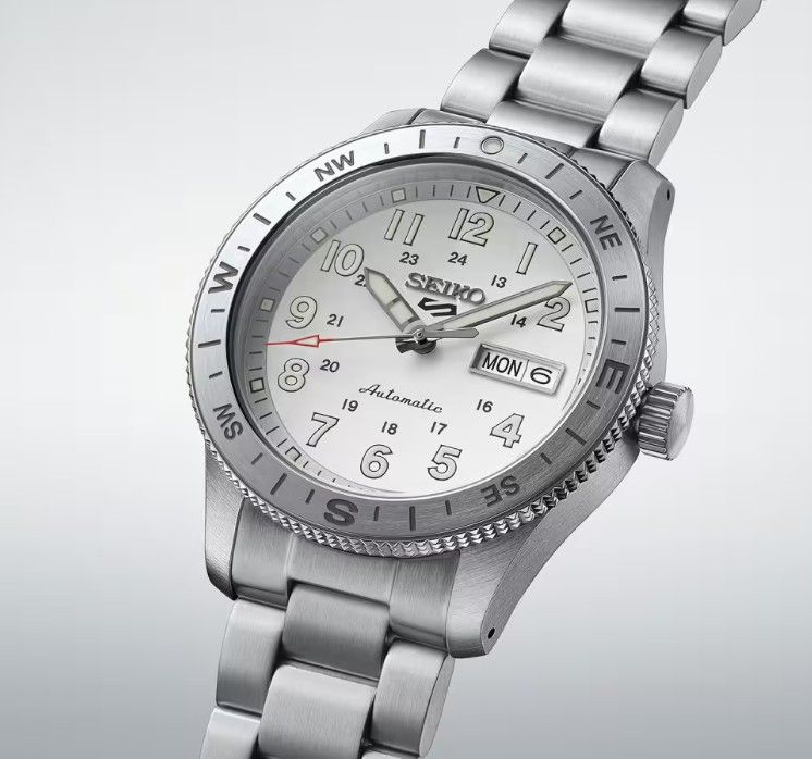 Seiko 5 Sports Field series 41mm, Edelstahl, Automatik, Weiß Herrenuhr HDB007K1