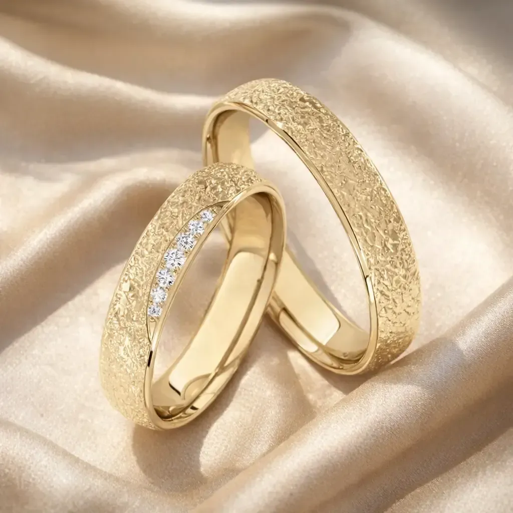 Klassische Trauringe Gelbgold in 585 Gold Herrenring Damenring Ringpaar Klassische Trauringe Gelbgold in 585 Gold Herrenring Damenring Ringpaar
