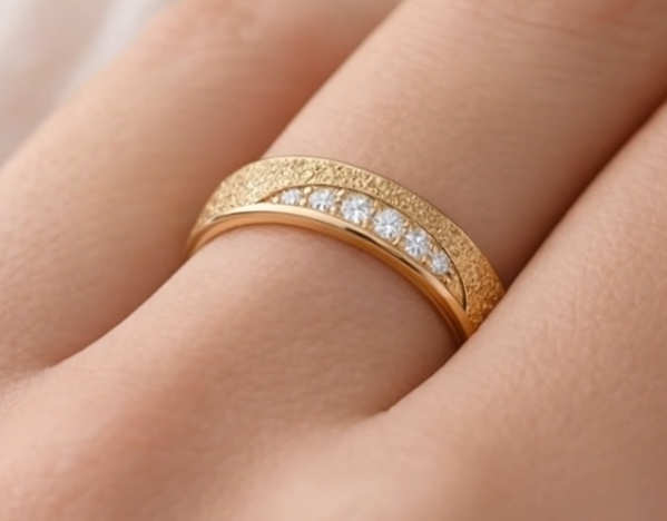 Klassische Trauringe Gelbgold in 585 Gold Herrenring Damenring Ringpaar