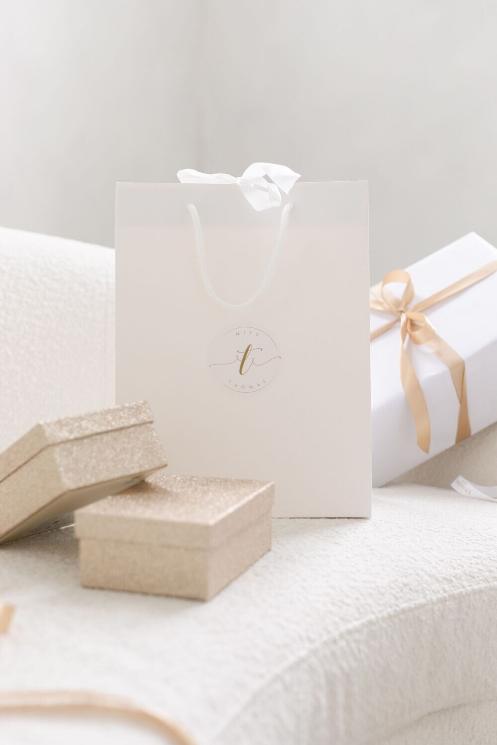 DELUXE Package 
 (Deposit)