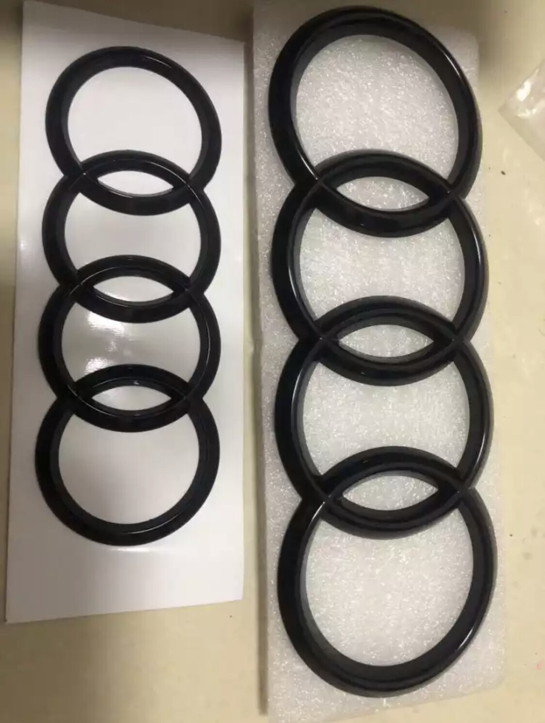 Kit Stemma Logo Anelli Per Audi Anteriore Posteriore Nero Lucido Q3 8U Q5 Q7 A6 - Foto 7