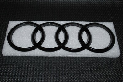 Logo anteriore nero lucido per (A7 2012-2018)  281mm