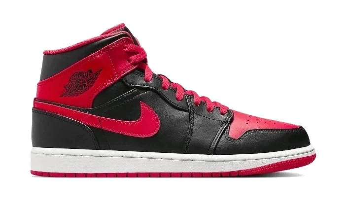 Air Jordan 1 Mid Alternate Bred (2022)