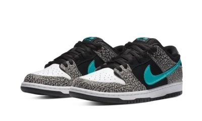 Nike SB Dunk Low atmos Elephant